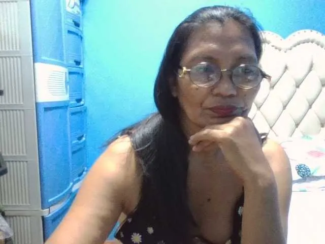 Live sex webcam photo for hOtGranny4u #277647542