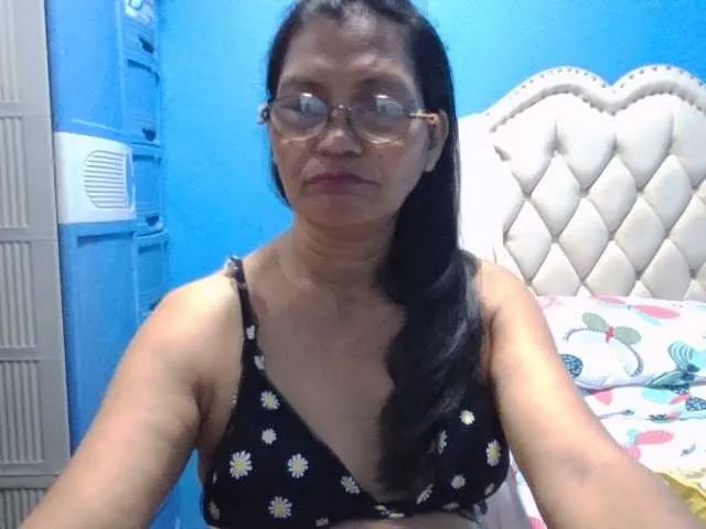 Live sex webcam photo for hOtGranny4u #277716960