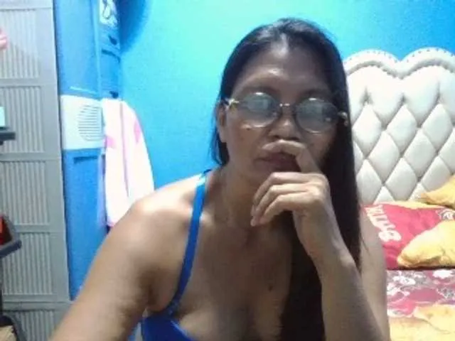Live sex webcam photo for hOtGranny4u #277841551
