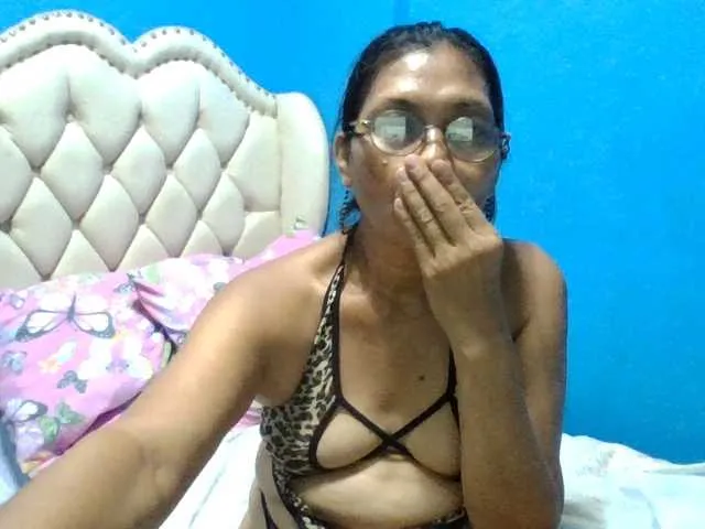 Live sex webcam photo for hOtGranny4u #278214599