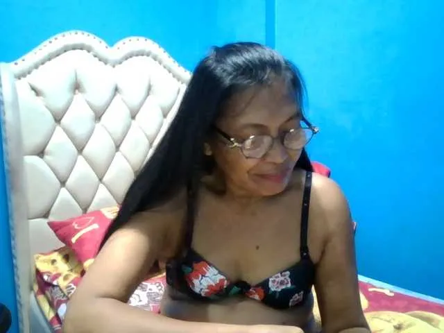 Live sex webcam photo for hOtGranny4u #278252748