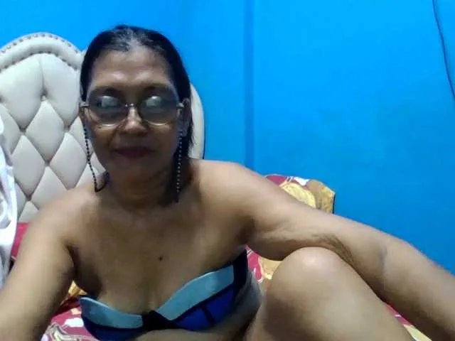 Live sex webcam photo for hOtGranny4u #280895335