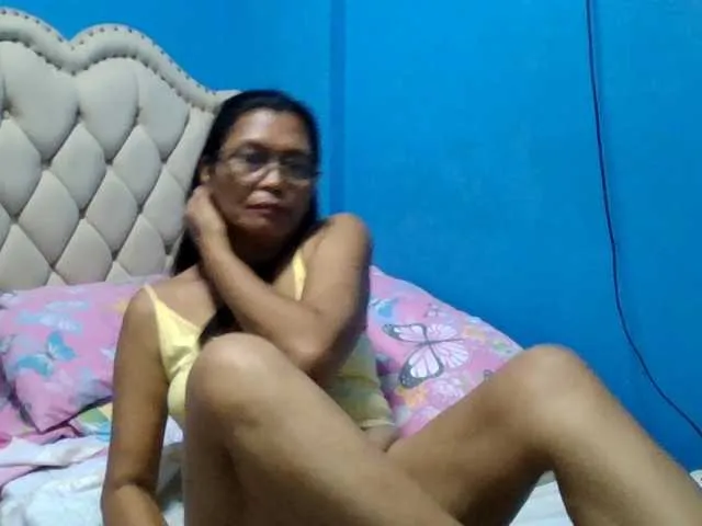 Live sex webcam photo for hOtGranny4u #288156523