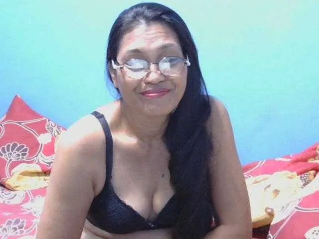 Live sex webcam photo for hOtGranny4u #290868398