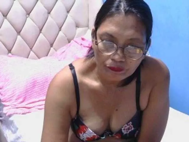 Live sex webcam photo for hOtGranny4u #291560175