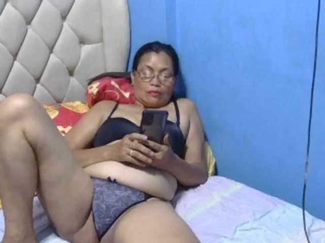 Live sex webcam photo for hOtGranny4u #293620673