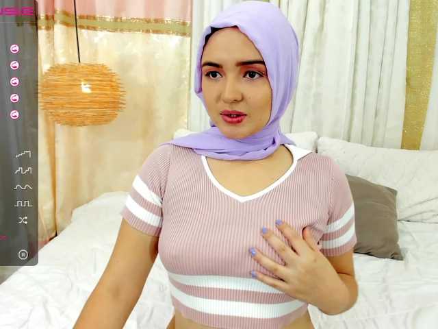 Live sex webcam photo for hadarah #272630972