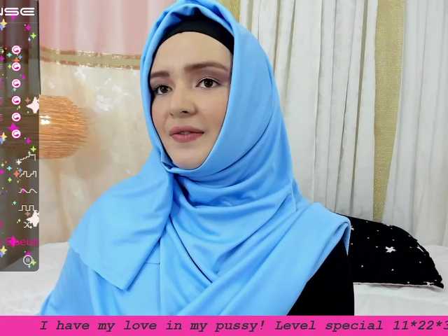 Live sex webcam photo for hadarah #272697456