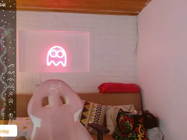 Live sex webcam photo for hade-tay #276701898