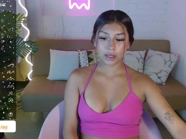 Live sex webcam photo for hade-tay #276774025