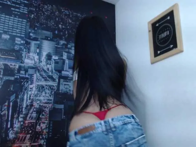 Live sex webcam photo for hailyscot #272677447
