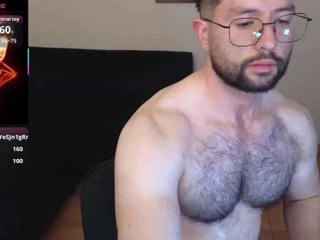 Live sex webcam photo for hairyncuteass #293675568
