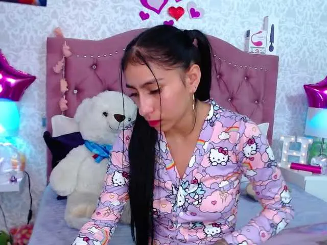 Live sex webcam photo for hallymonroe #273993989