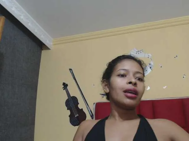 Live sex webcam photo for hallysexy #271973524