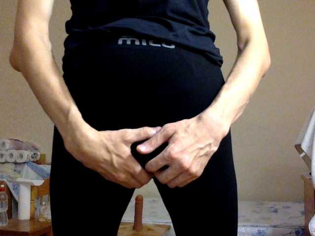 Live sex webcam photo for handsome-alfi #276198615