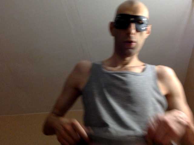 Live sex webcam photo for handsome-alfi #276226552