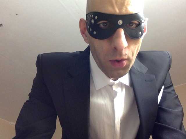 Live sex webcam photo for handsome-alfi #277349737