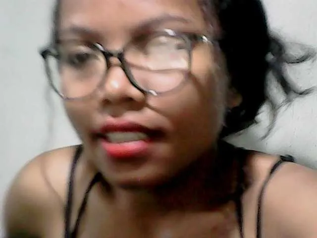 Live sex webcam photo for hanita12 #290131160