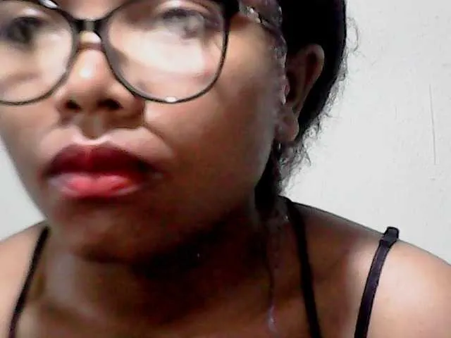Live sex webcam photo for hanita12 #290151465