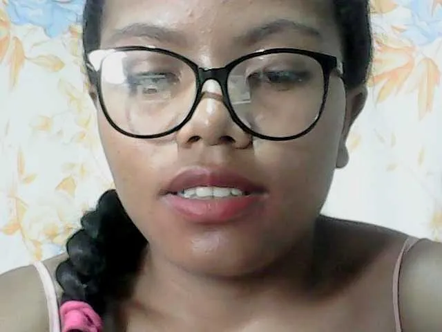 Live sex webcam photo for hanita12 #290335018