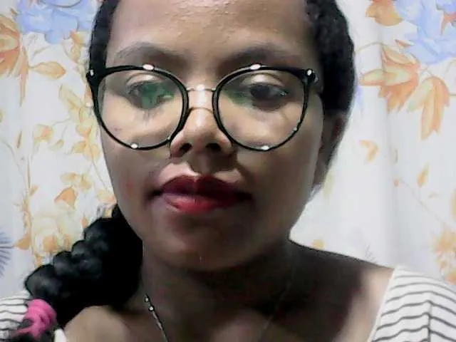 Live sex webcam photo for hanita12 #290590482