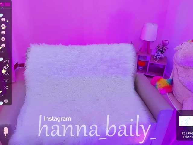 Live sex webcam photo for hanna-baily #274896099