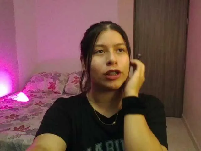 Live sex webcam photo for hanna-johnsoon #276443123