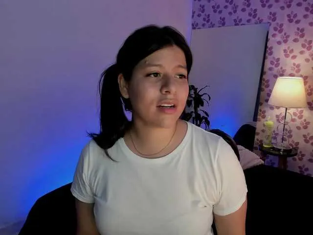 Live sex webcam photo for hanna-johnsoon #277988805