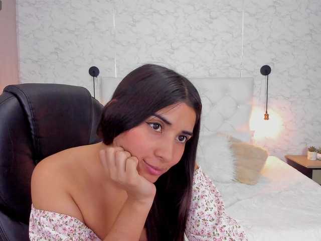 Live sex webcam photo for hanna-milano #277087712