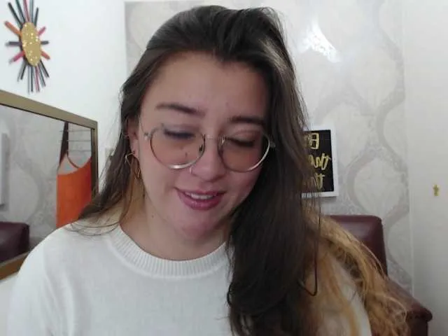 Live sex webcam photo for hanna-sex #271997234