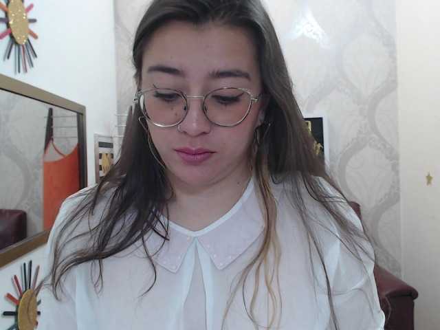 Live sex webcam photo for hanna-sex #272071857