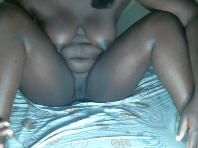 Live sex webcam photo for hannaBlakes #290751697