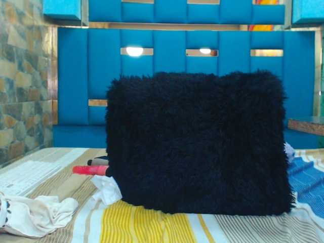 Live sex webcam photo for hannaDreams8 #277487906