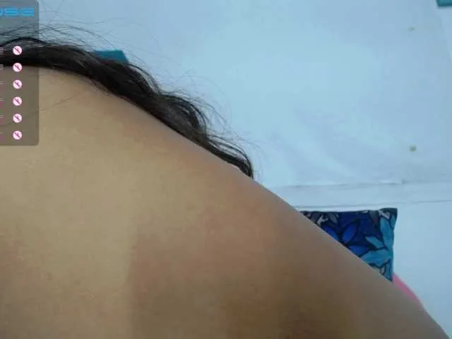 Live sex webcam photo for hannaboobs #272337129