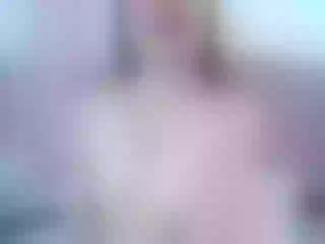 Live sex webcam photo for hannahill69 #288031657