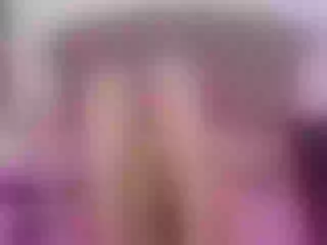 Live sex webcam photo for hannahill69 #288031680