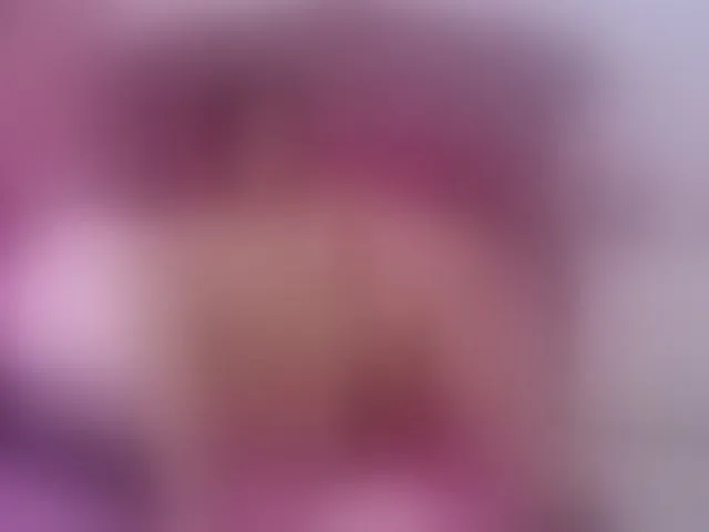 Live sex webcam photo for hannahill69 #288031691