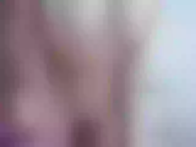 Live sex webcam photo for hannahill69 #288031732