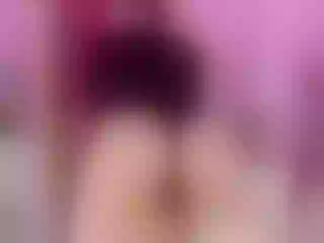 Live sex webcam photo for hannahill69 #288031941