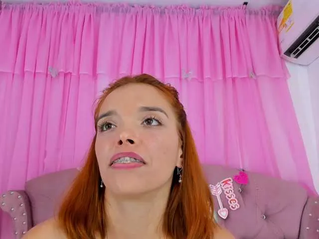 Live sex webcam photo for hannahill69 #288031953