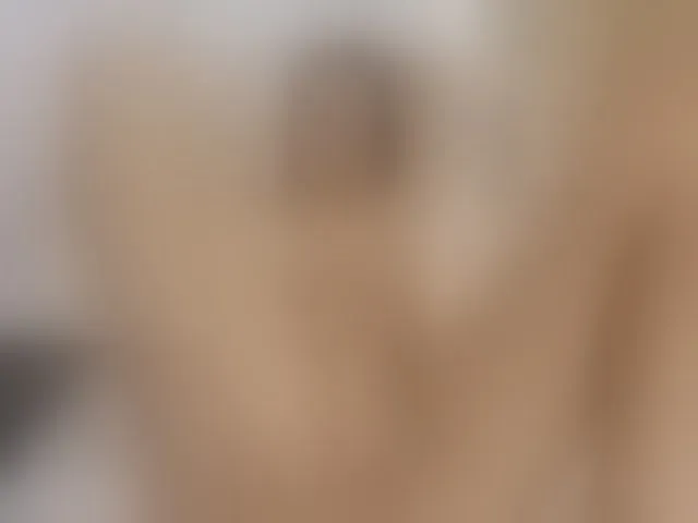 Live sex webcam photo for hannahill69 #293579997