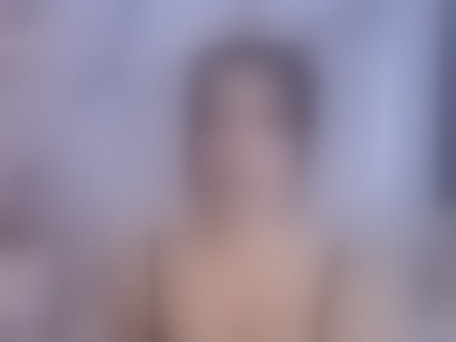 Live sex webcam photo for hannahill69 #294175653
