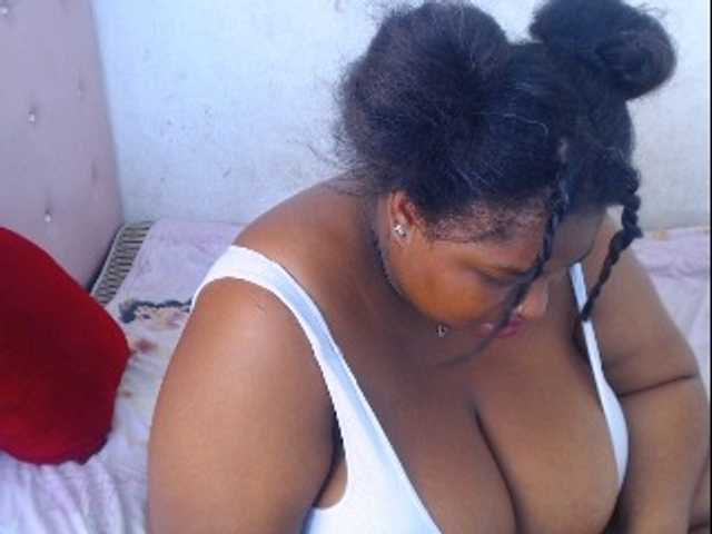 Live sex webcam photo for hannai #277133335