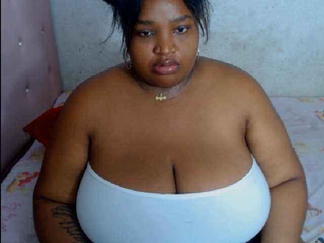 Live sex webcam photo for hannai #277192303