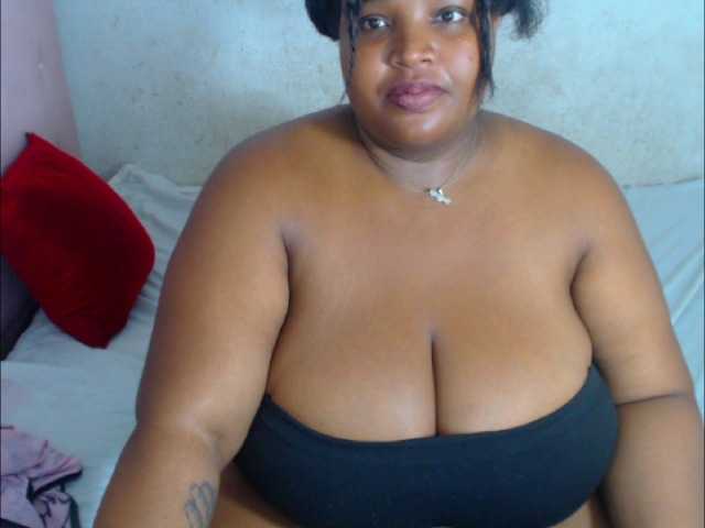 Live sex webcam photo for hannai #277357393