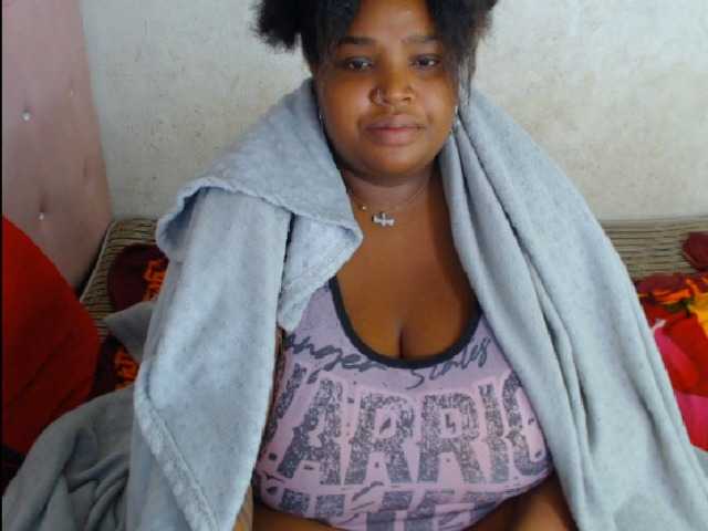 Live sex webcam photo for hannai #277642598