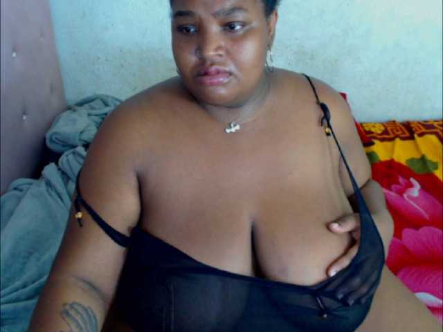 Live sex webcam photo for hannai #277675227