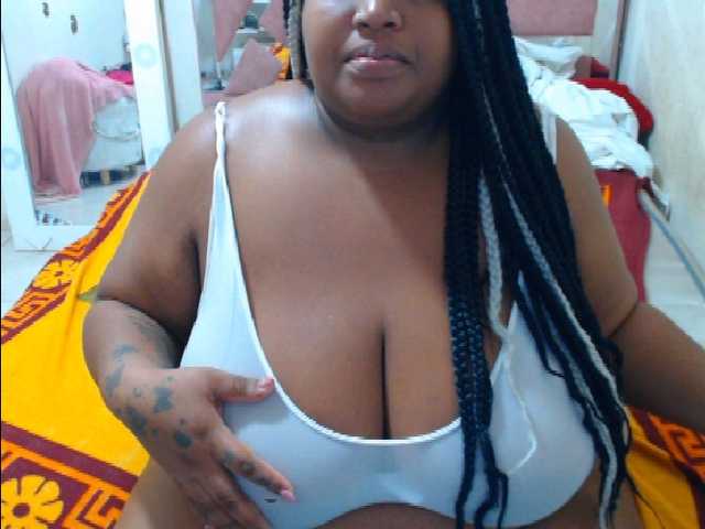 Live sex webcam photo for hannai #292046618