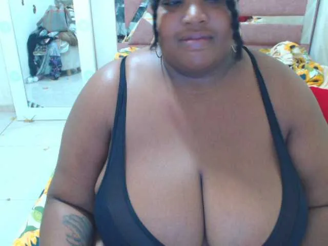 Live sex webcam photo for hannai #292393094