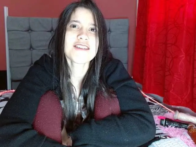 Live sex webcam photo for hannandbriana #272674159